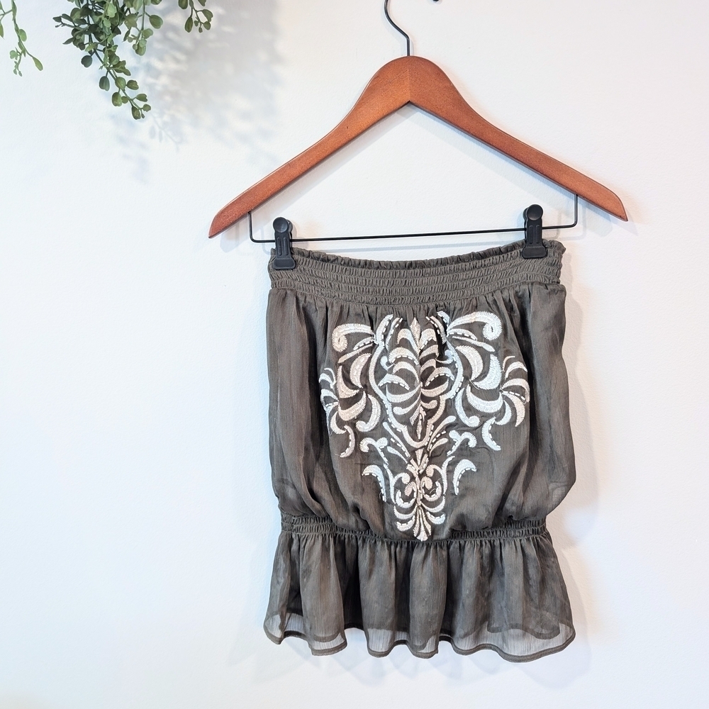 Cache Gray Bubble Mini Skirt with Ruffled Smocked Design